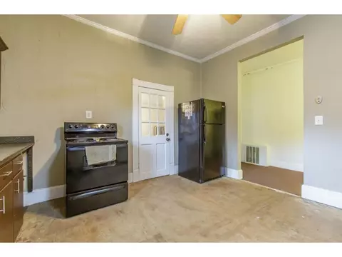 712 Everett St, Burlington, NC 27215 photo 18