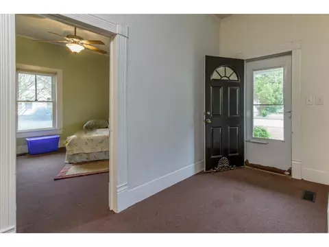 712 Everett St, Burlington, NC 27215 photo 5