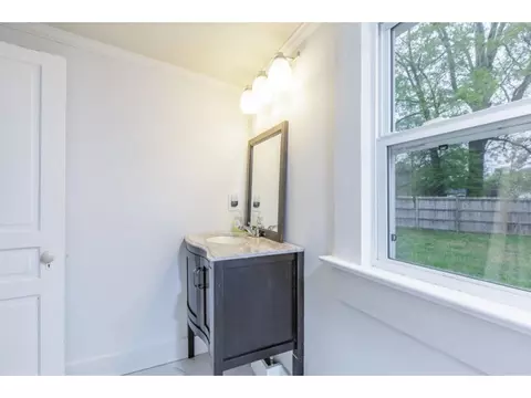 712 Everett St, Burlington, NC 27215 photo 14