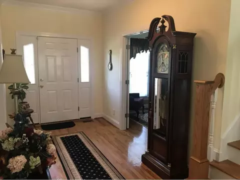 1009 Georgetowne Dr, Elon, NC 27244 photo 4