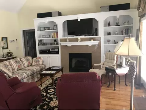 1009 Georgetowne Dr, Elon, NC 27244 photo 5