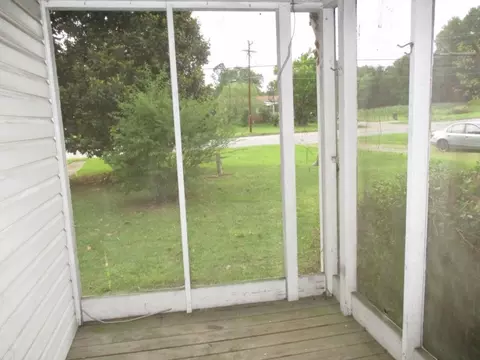 631 Elm St, Graham, NC 27253 photo 18