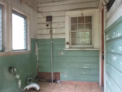 631 Elm St, Graham, NC 27253 photo 17