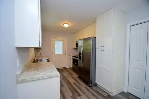 1103 Apple St, Burlington, NC 27217 photo 7