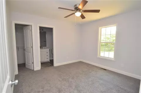 1103 Apple St, Burlington, NC 27217 photo 12