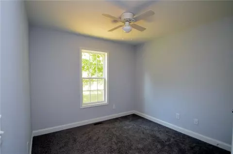 1103 Apple St, Burlington, NC 27217 photo 17