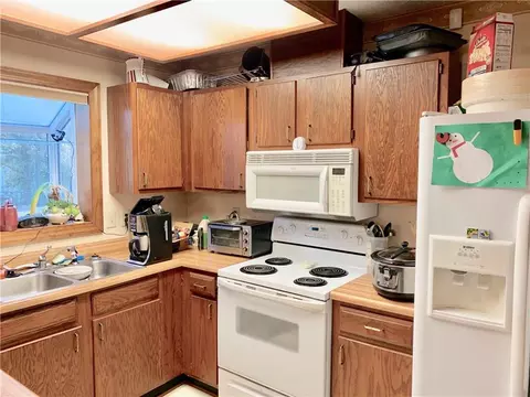 47 Celtic Dr, Durham, NC 27703 photo 5