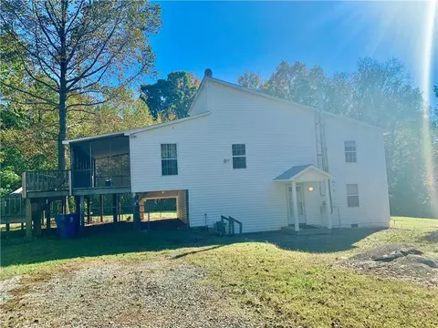 1734 N 87 N Hwy, Elon, NC 27244