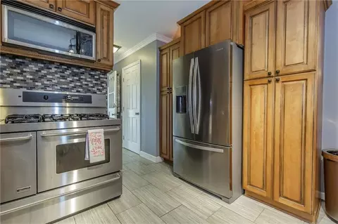 1012 Cantering Rd, High Point, NC 27262 photo 9