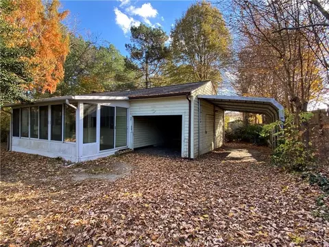 1017 Noah Rd, Graham, NC 27253 photo 1