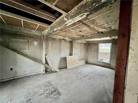 911 Mint Ave, High Point, NC 27260 photo 7