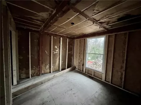 911 Mint Ave, High Point, NC 27260 photo 5