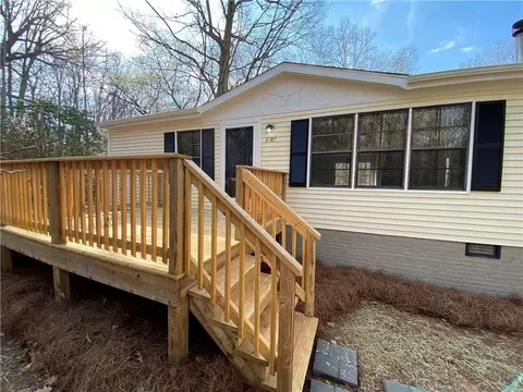 6743 Ridgewood Ct, Trinity, NC 27370 photo 1