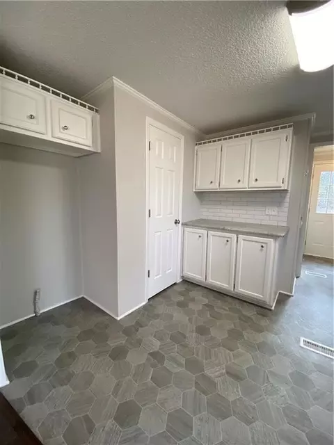 6743 Ridgewood Ct, Trinity, NC 27370 photo 6