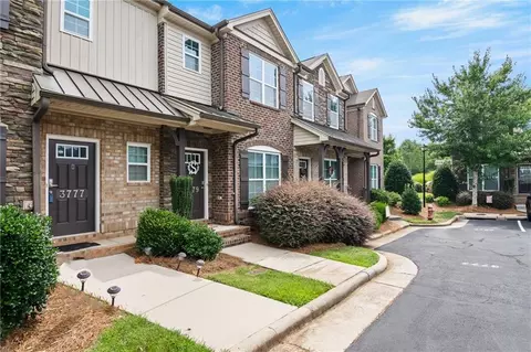 3779 Shadow Ridge Dr, High Point, NC 27265 photo 2