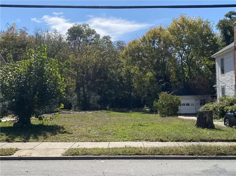 612 W Front St, Burlington, NC 27215