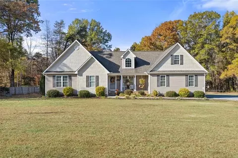 2432 Elon Ossipee Rd, Elon, NC 27244