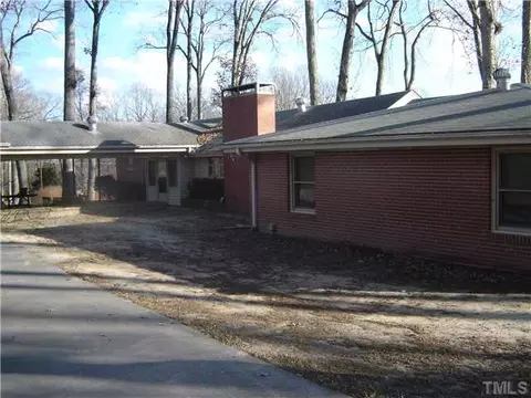 815 Goodwin Rd, Durham, NC 27712 photo 3