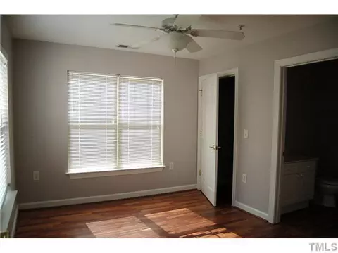 929 Morreene Rd #B13, Durham, NC 27705 photo 5