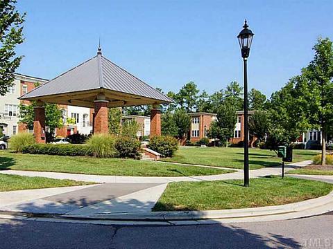 371 Avett Dr, Durham, NC 27703 photo 5