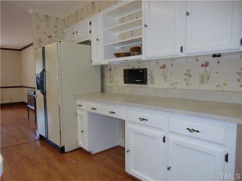 910 Merry St, Dunn, NC 28334 photo 10