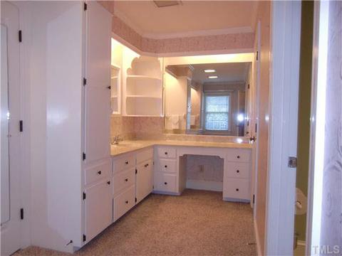910 Merry St, Dunn, NC 28334 photo 24