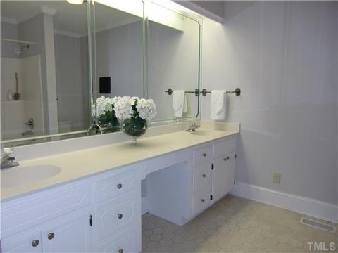 910 Merry St, Dunn, NC 28334 photo 18