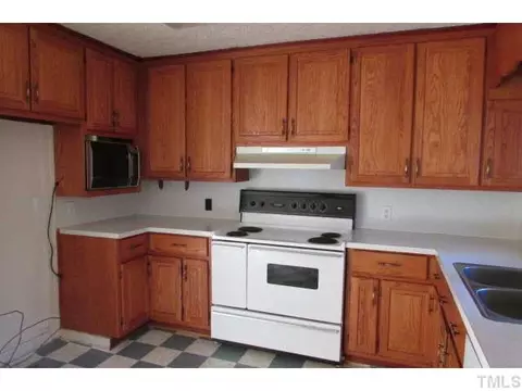 314 Semora Rd, Roxboro, NC 27573 photo 3