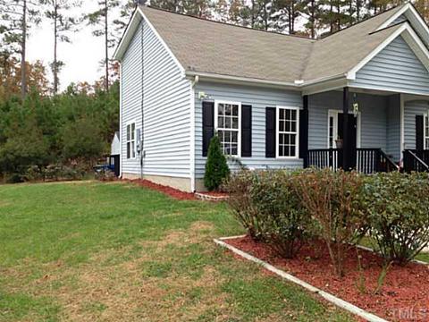 5 Callahan Cir, Durham, NC 27703 photo 2