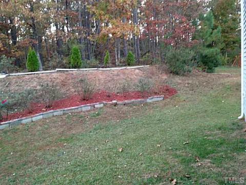 5 Callahan Cir, Durham, NC 27703 photo 3