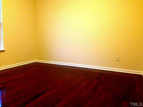 5 Callahan Cir, Durham, NC 27703 photo 10