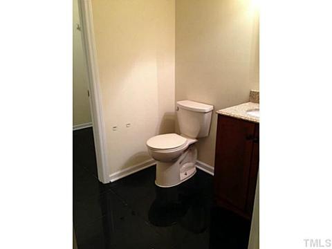5 Callahan Cir, Durham, NC 27703 photo 16