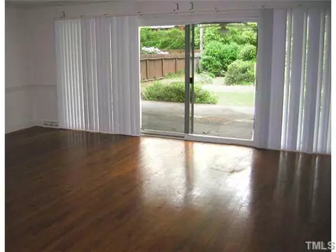 1205 S Vermont St, Smithfield, NC 27577 photo 6