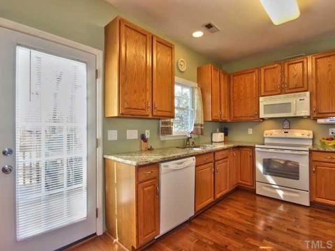 123 Selsey Dr, Wake Forest, NC 27587 photo 8