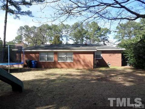 410 Dixie Dr, Selma, NC 27576 photo 19