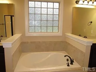 20 Ascott Cir, Smithfield, NC 27577 photo 13