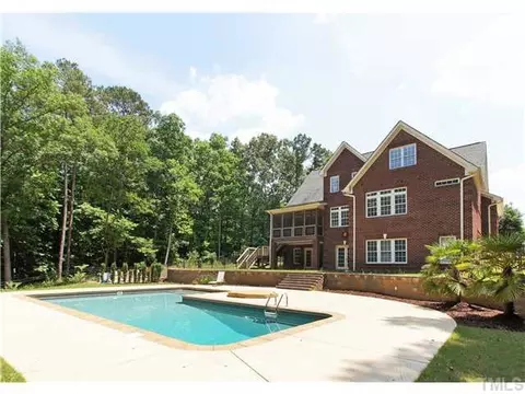 113 Apache Dr, Clayton, NC 27527 photo 2