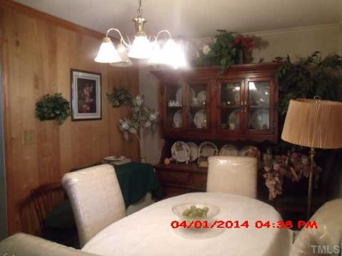 1147 Raynor St, Durham, NC 27703 photo 4