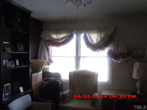 1147 Raynor St, Durham, NC 27703 photo 7