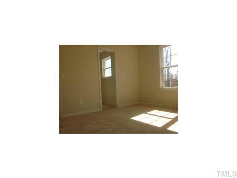 3604 Glidewell Ct, Durham, NC 27707 photo 5