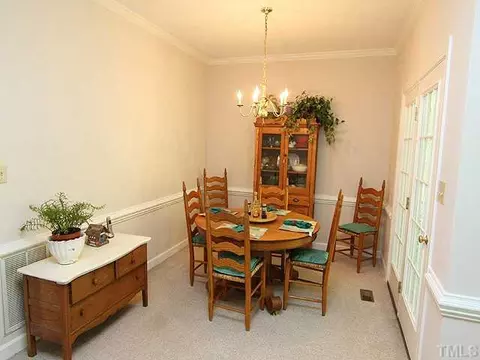 5011 Stephens Ln, Durham, NC 27712 photo 4