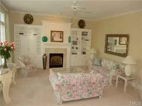 507 Devonhall Ln, Cary, NC 27518 photo 4