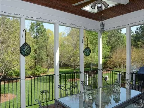 507 Devonhall Ln, Cary, NC 27518 photo 16