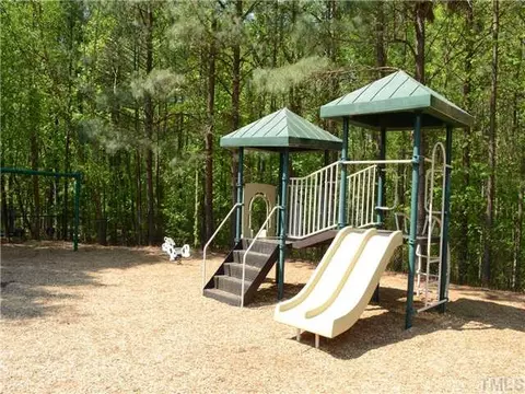 507 Devonhall Ln, Cary, NC 27518 photo 25