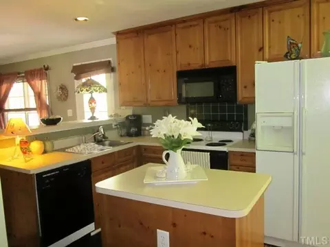 4 Willoughby Ct, Durham, NC 27713 photo 8