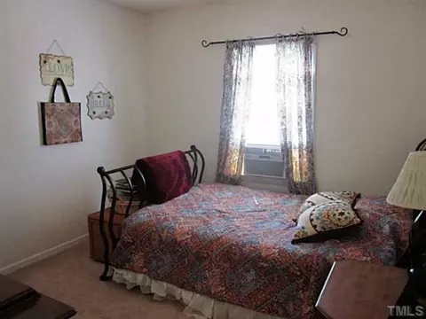 4 Willoughby Ct, Durham, NC 27713 photo 10