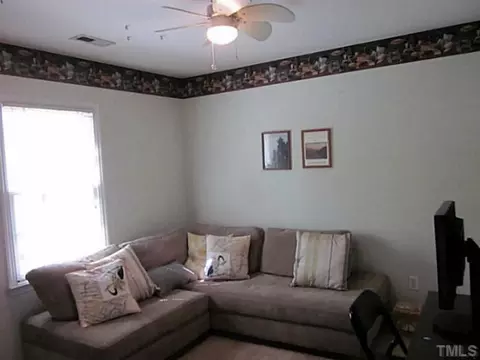 4 Willoughby Ct, Durham, NC 27713 photo 11