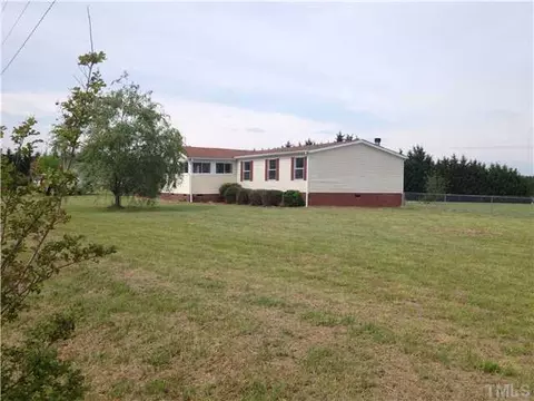 606 Huff Rd, Roxboro, NC 27574 photo 2