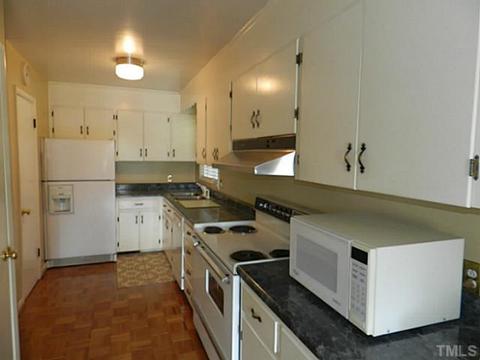 706 Queens Ave, Dunn, NC 28334 photo 6