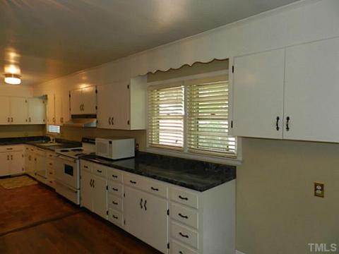 706 Queens Ave, Dunn, NC 28334 photo 7